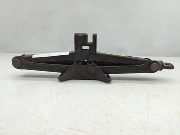 2013 Toyota Camry Spare Scissor Car Jack - Oemusedautoparts1.com