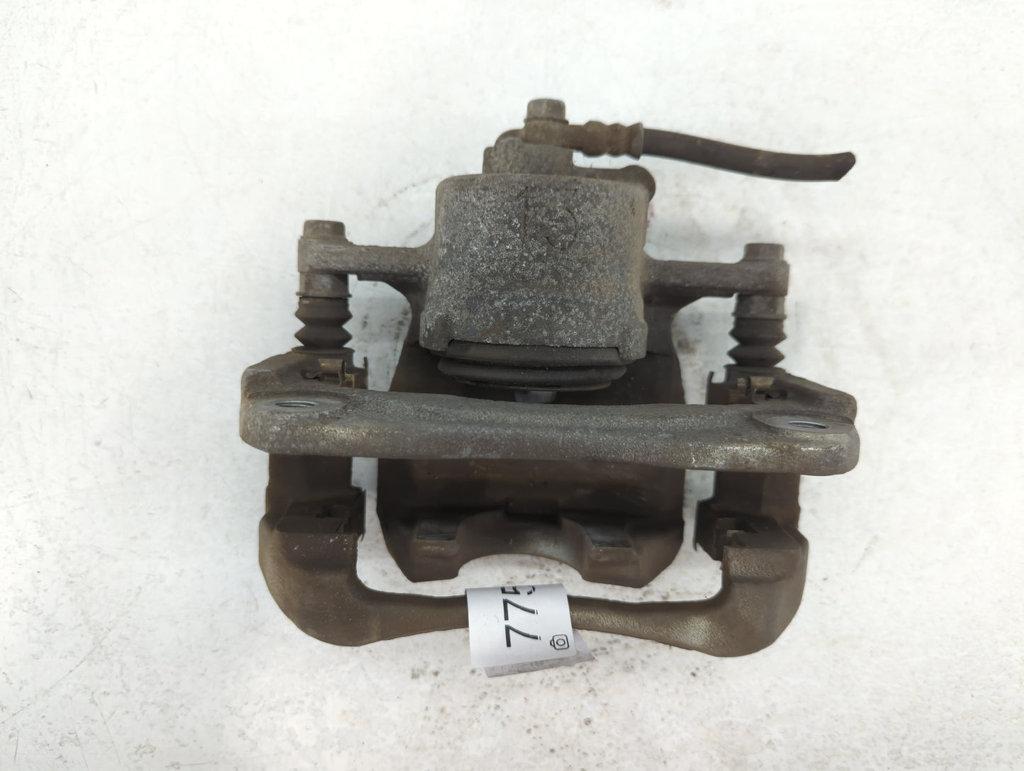 2012-2017 Toyota Camry Front Passenger Right Brake Caliper - Oemusedautoparts1.com