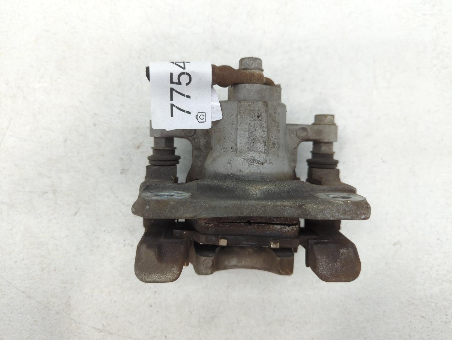 2012-2017 Toyota Camry Rear Passenger Right Brake Caliper - Oemusedautoparts1.com