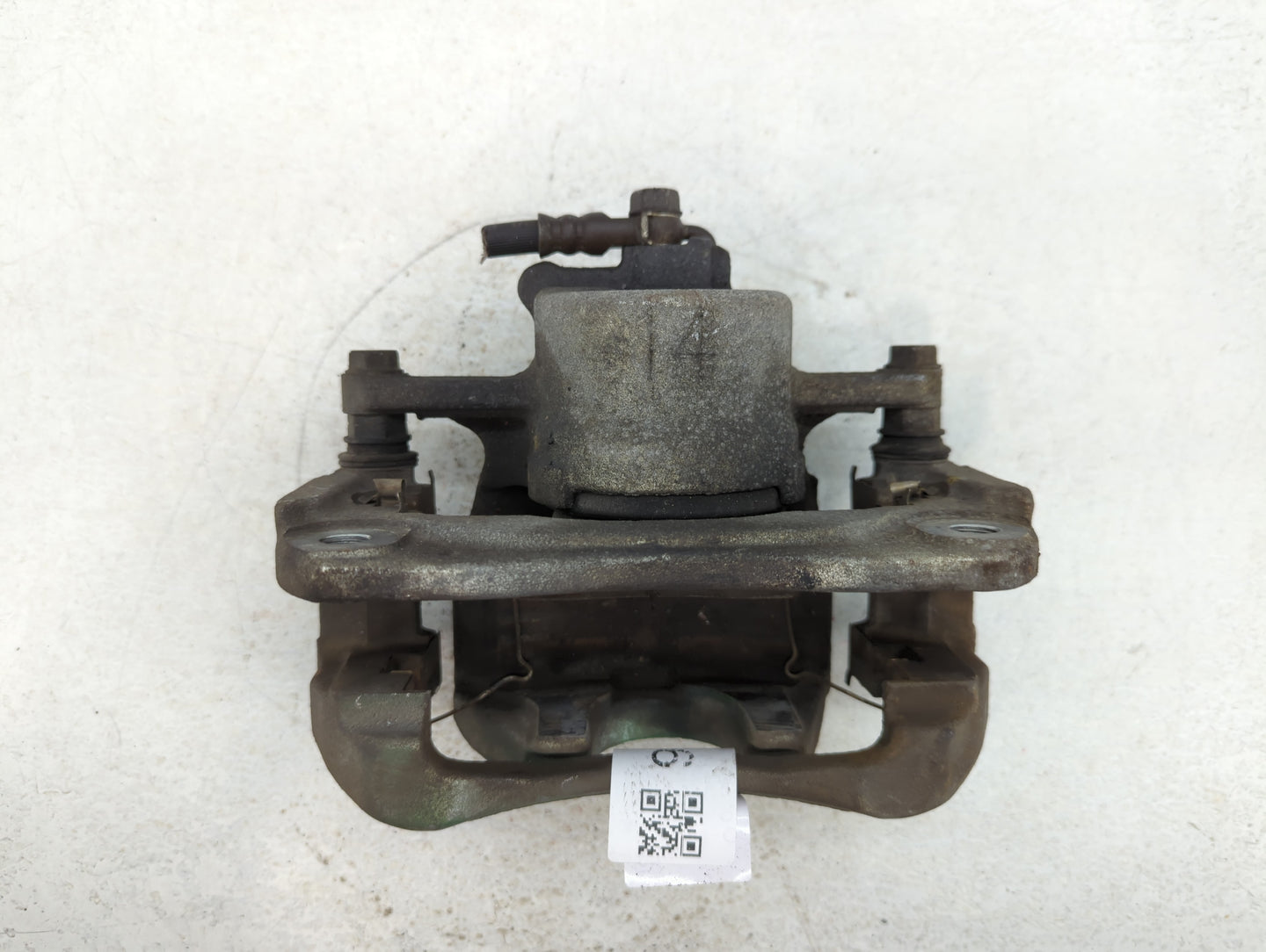 2012-2017 Toyota Camry Front Driver Left Brake Caliper - Oemusedautoparts1.com