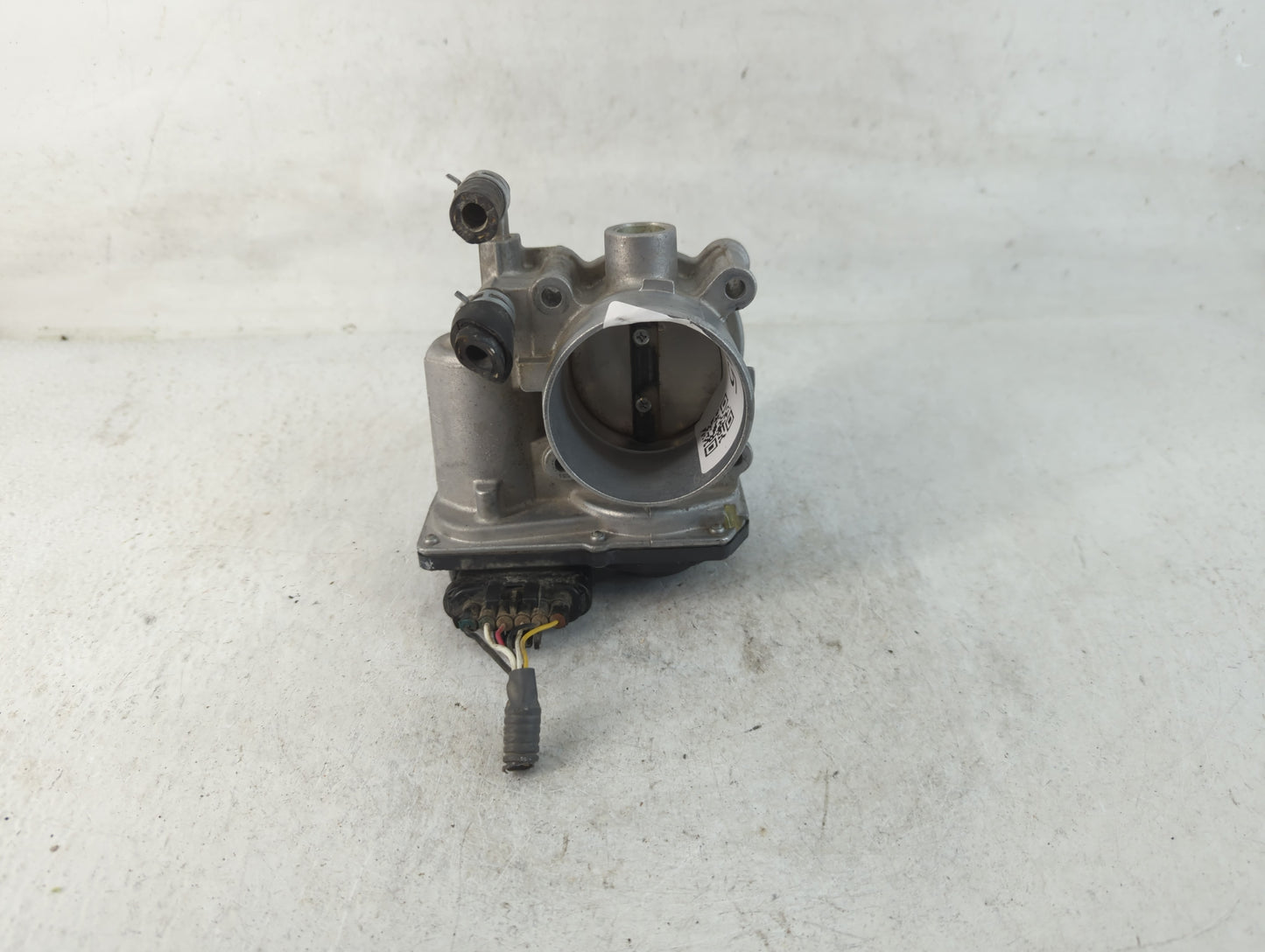 2012-2017 Toyota Camry Throttle Body P/N:22030-36020 Fits Fits 2012 2013 2014 2015 2016 2017 2018 2019 2020 2021 OEM Used Au