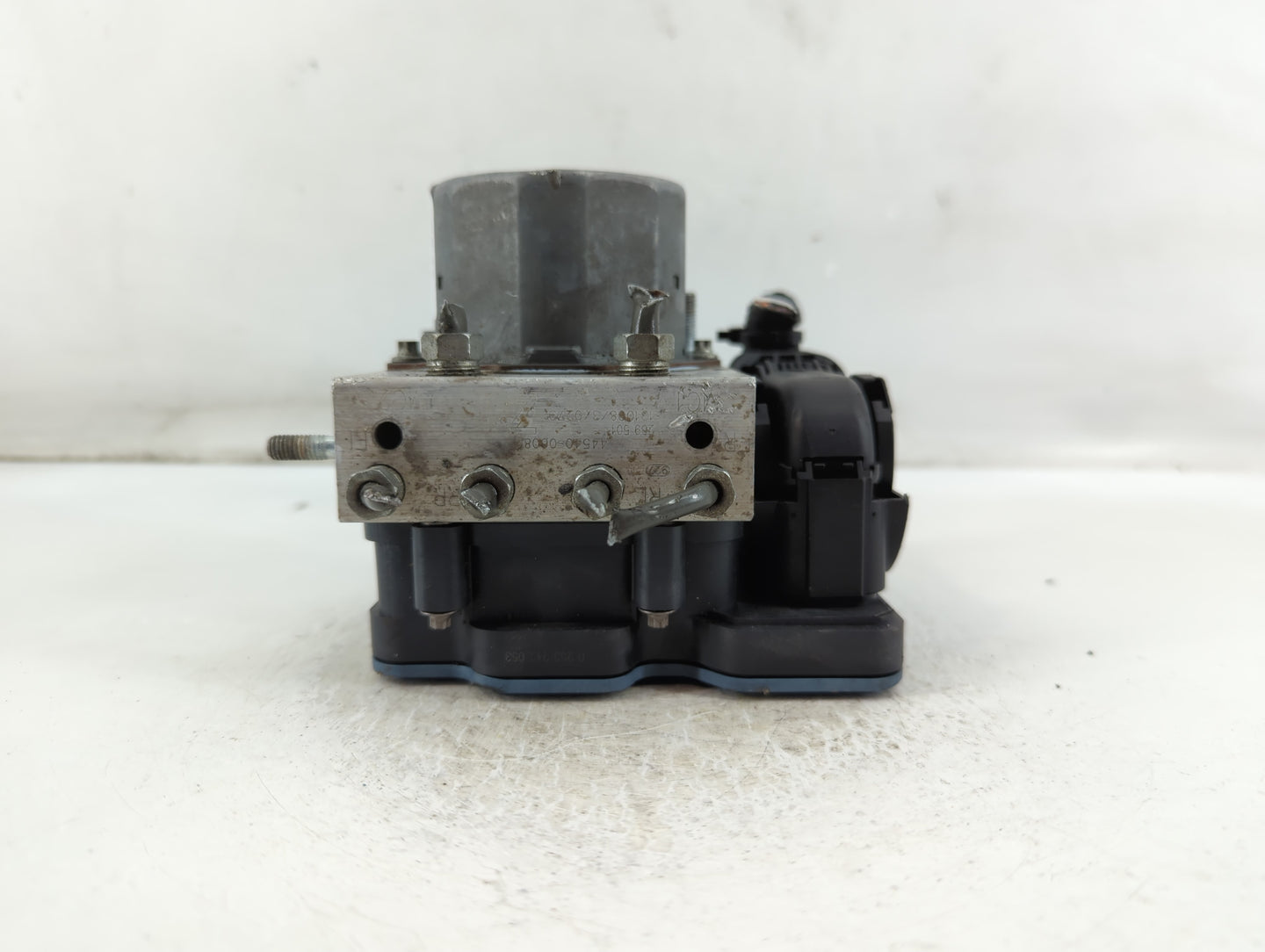 2013-2014 Toyota Camry ABS Pump Control Module Replacement P/N:44540-06080 Fits Fits 2013 2014 OEM Used Auto Parts - Oemused