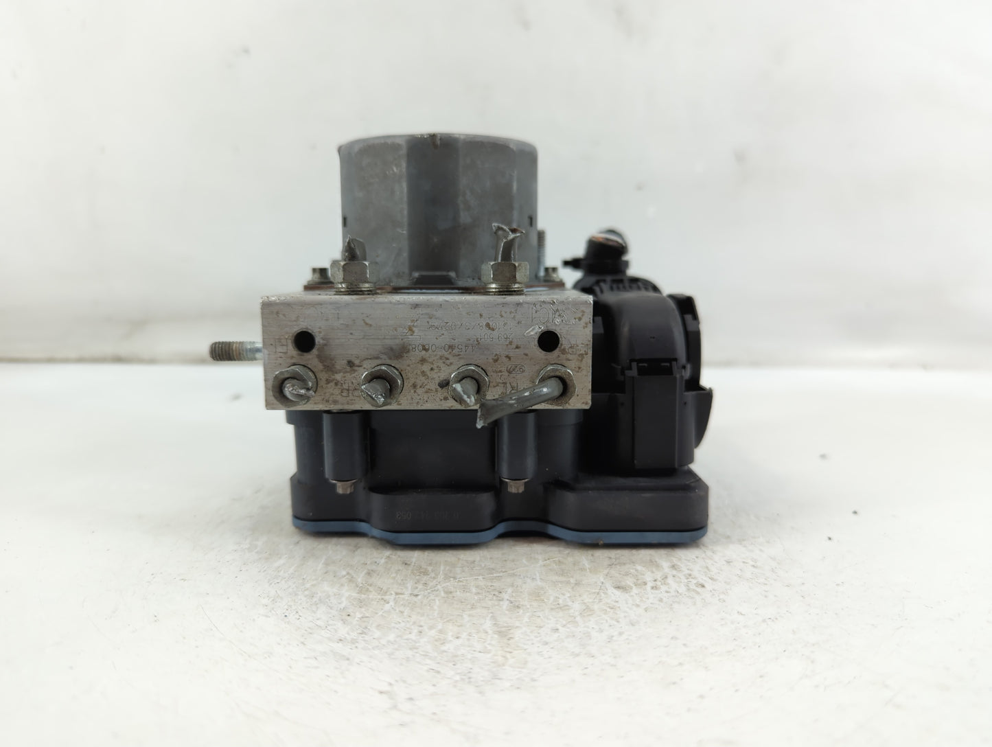 2013-2014 Toyota Camry ABS Pump Control Module Replacement P/N:44540-06080 Fits Fits 2013 2014 OEM Used Auto Parts - Oemused