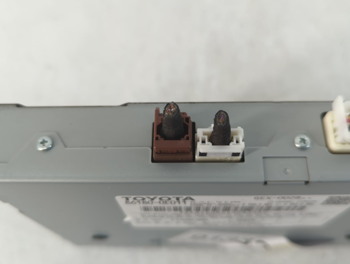 2012-2015 Toyota Camry Radio AM FM Cd Player Receiver Replacement P/N:86180-0E011 Fits Fits 2012 2013 2014 2015 OEM Used Aut