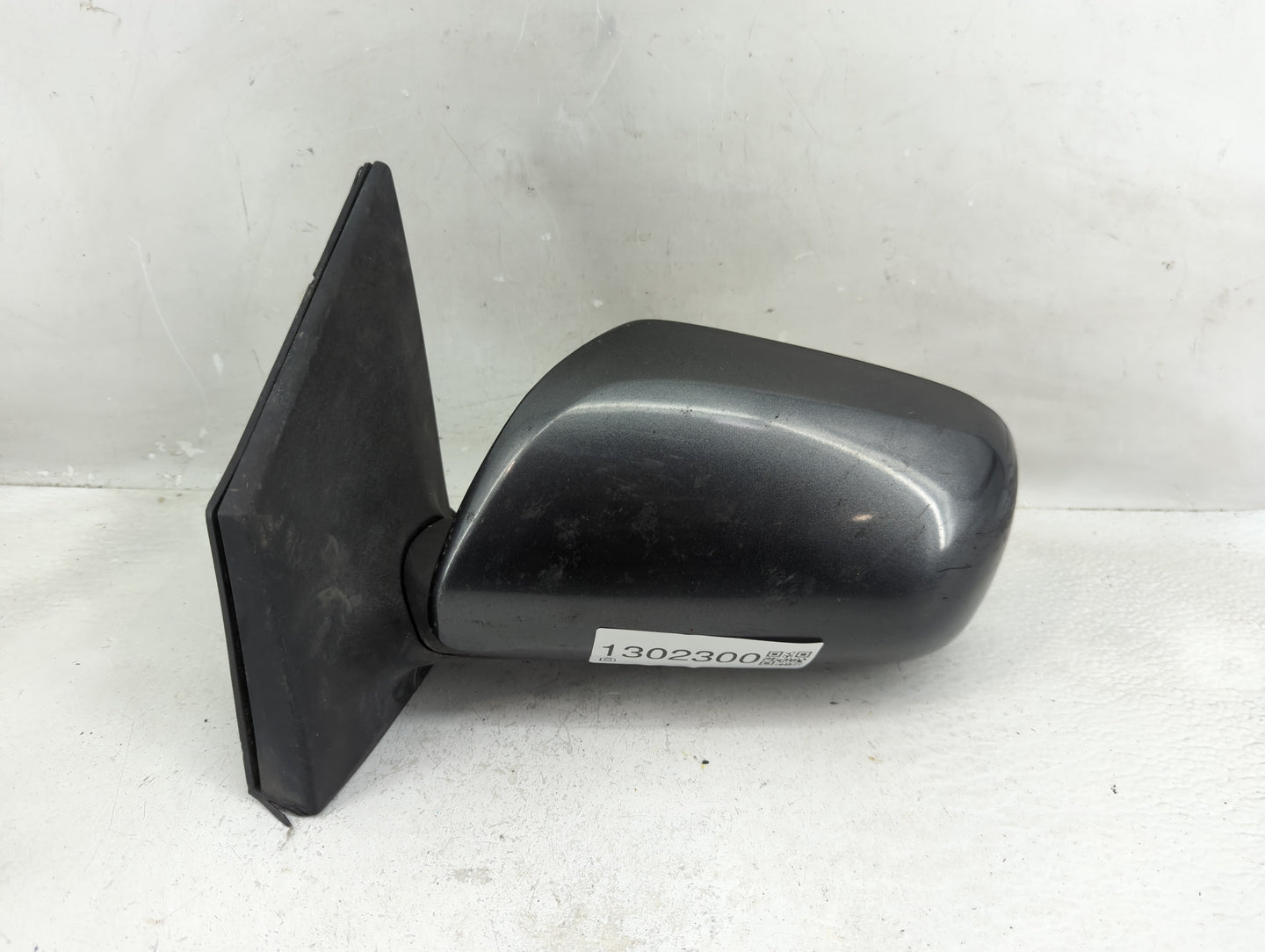 2009-2013 Toyota Corolla Passenger Side View Mirror - Right Door Mirror OEM Used - Oemusedautoparts1.com