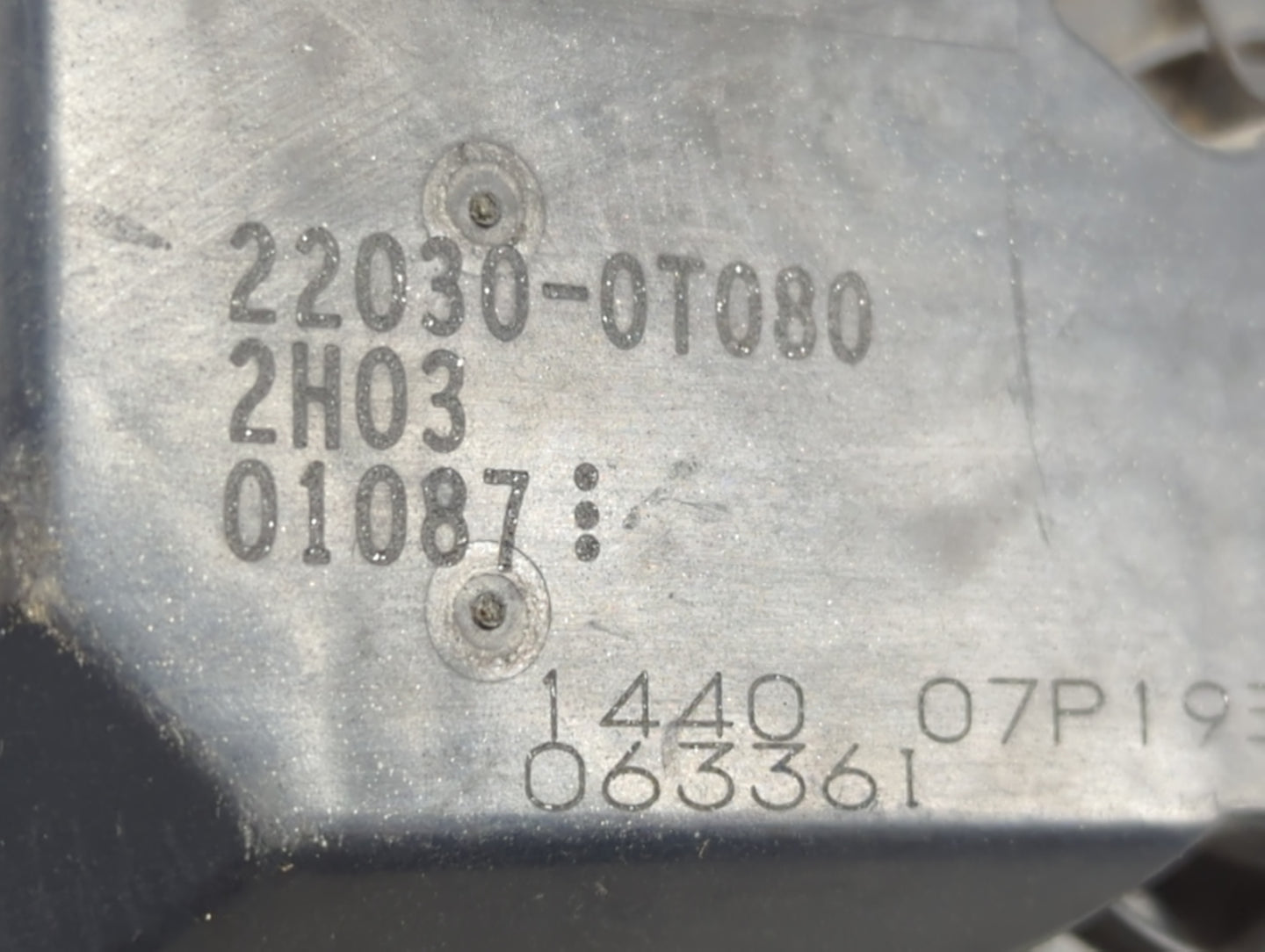 2011-2019 Toyota Corolla Throttle Body P/N:22030-0T080 Fits Fits 2011 2012 2013 2014 2015 2016 2017 2018 2019 OEM Used Auto 
