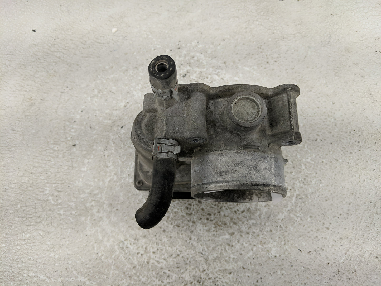 2011-2019 Toyota Corolla Throttle Body P/N:22030-0T080 Fits Fits 2011 2012 2013 2014 2015 2016 2017 2018 2019 OEM Used Auto 