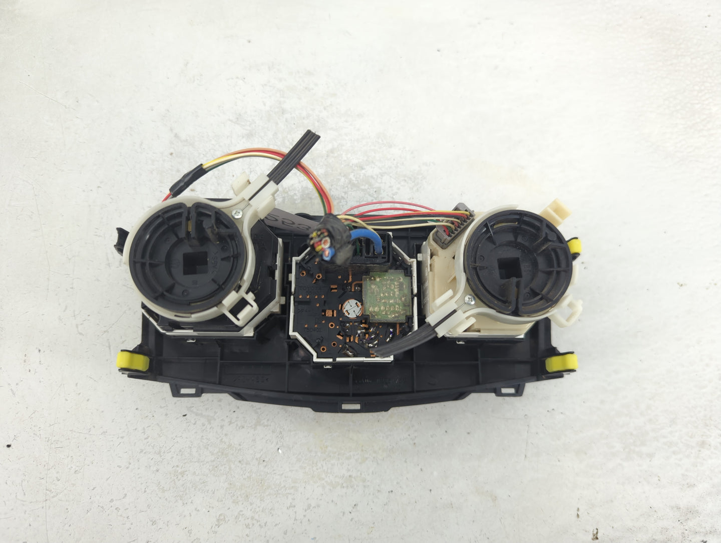 2009-2013 Toyota Corolla Climate Control Module Temperature AC/Heater Replacement P/N:55406-02250/60 Fits OEM Used Auto Part
