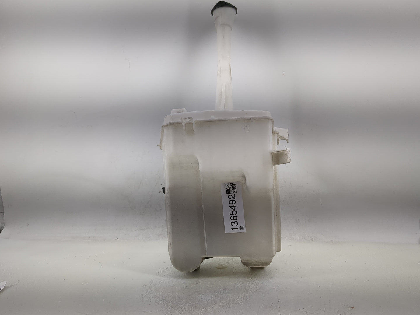 2009-2013 Toyota Corolla Windshield Washer Fluid Reservoir Bottle Oem - Oemusedautoparts1.com