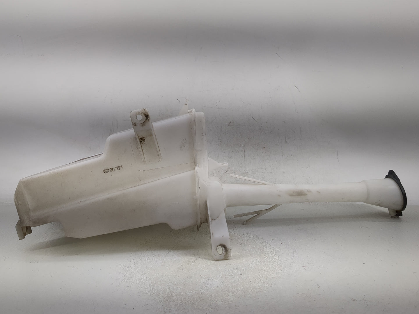 2009-2013 Toyota Corolla Windshield Washer Fluid Reservoir Bottle Oem - Oemusedautoparts1.com