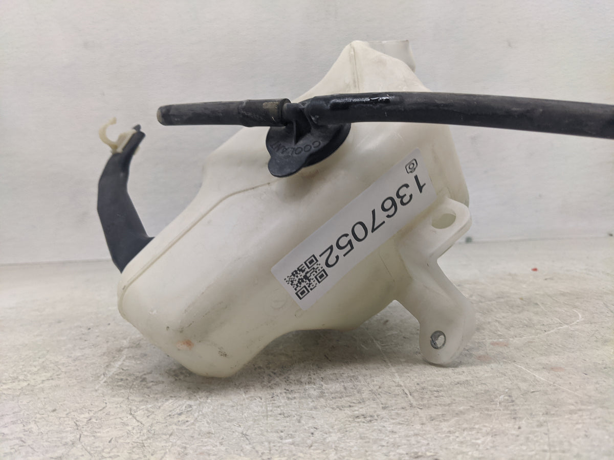 2009-2013 Toyota Corolla Radiator Coolant Overflow Expansion Tank Bottle 1367052 - Oemusedautoparts1.com