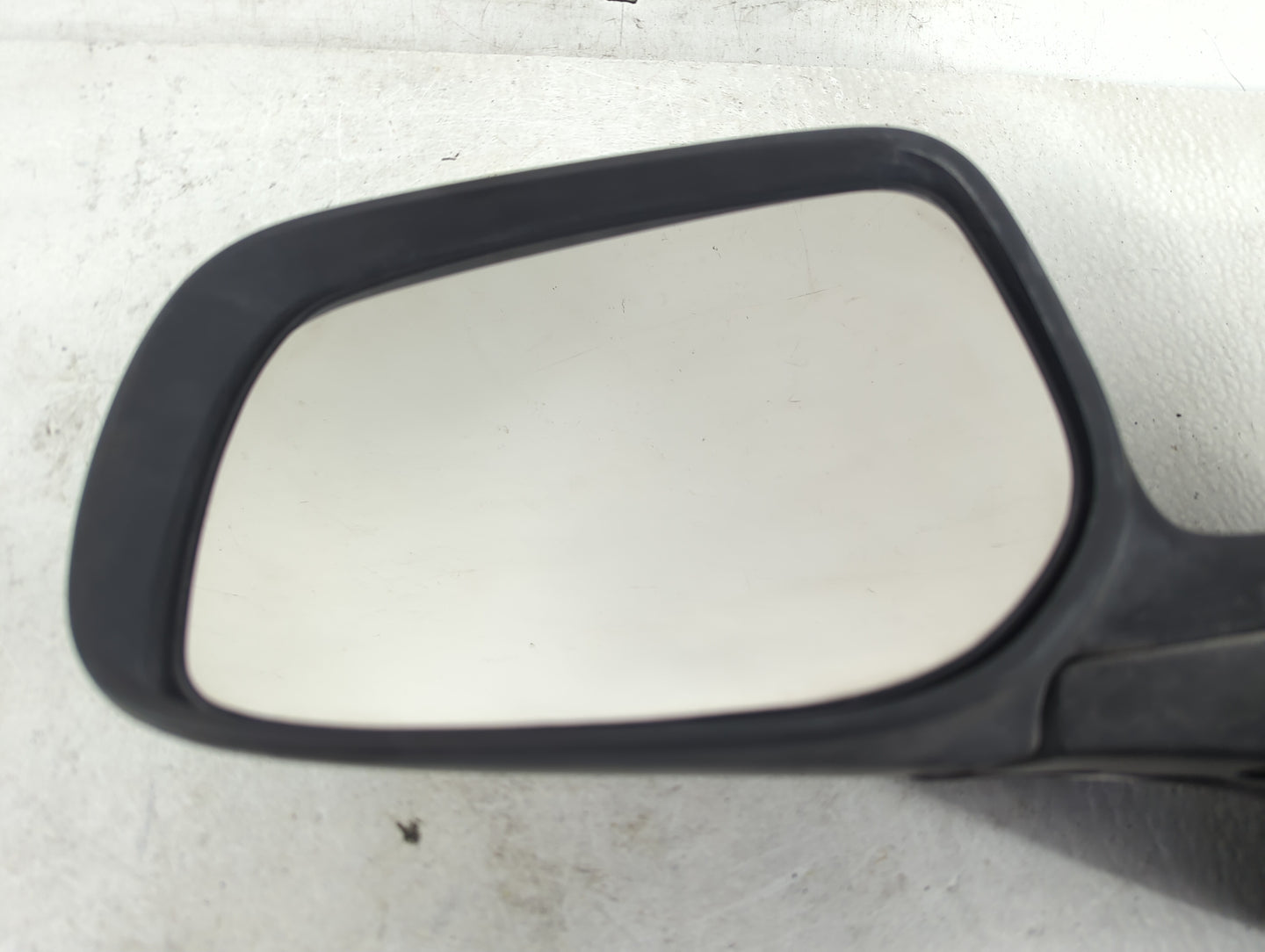 2009-2013 Toyota Corolla Driver Side View Mirror - Left Door Mirror OEM Used - Oemusedautoparts1.com