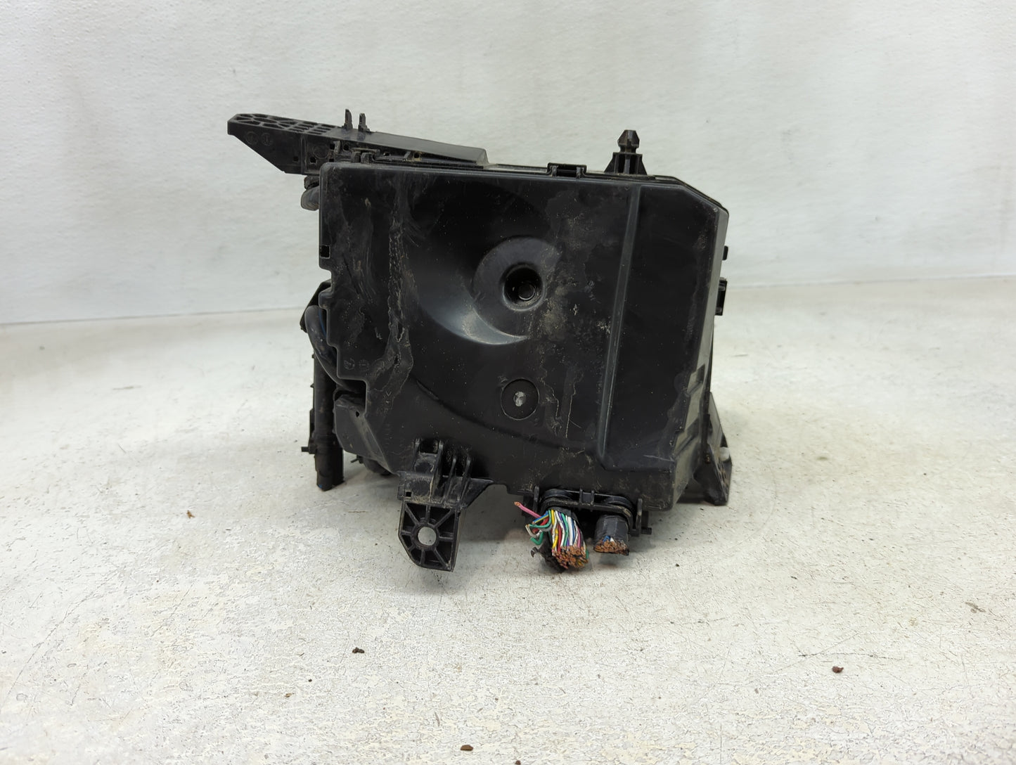 2009-2013 Toyota Corolla Fusebox Fuse Box Panel Relay Module P/N:82662-02270 Fits Fits 2009 2010 2011 2012 2013 2014 OEM Use
