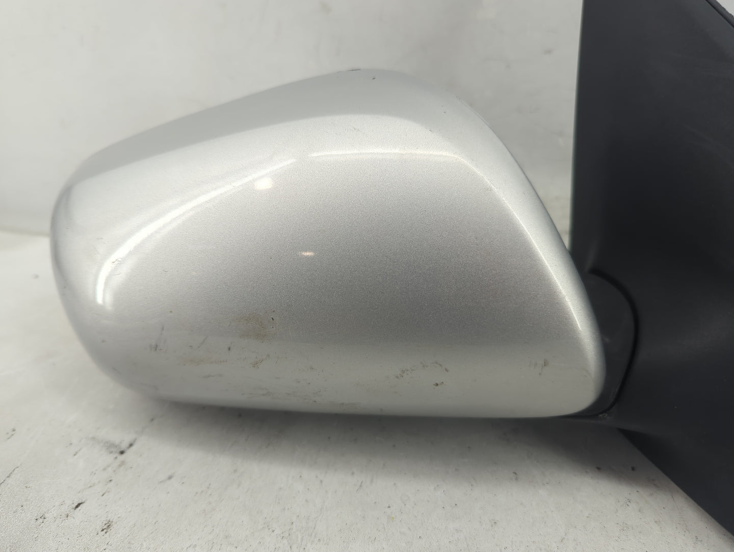 2009-2013 Toyota Corolla Passenger Side View Mirror - Right Door Mirror OEM Used - Oemusedautoparts1.com