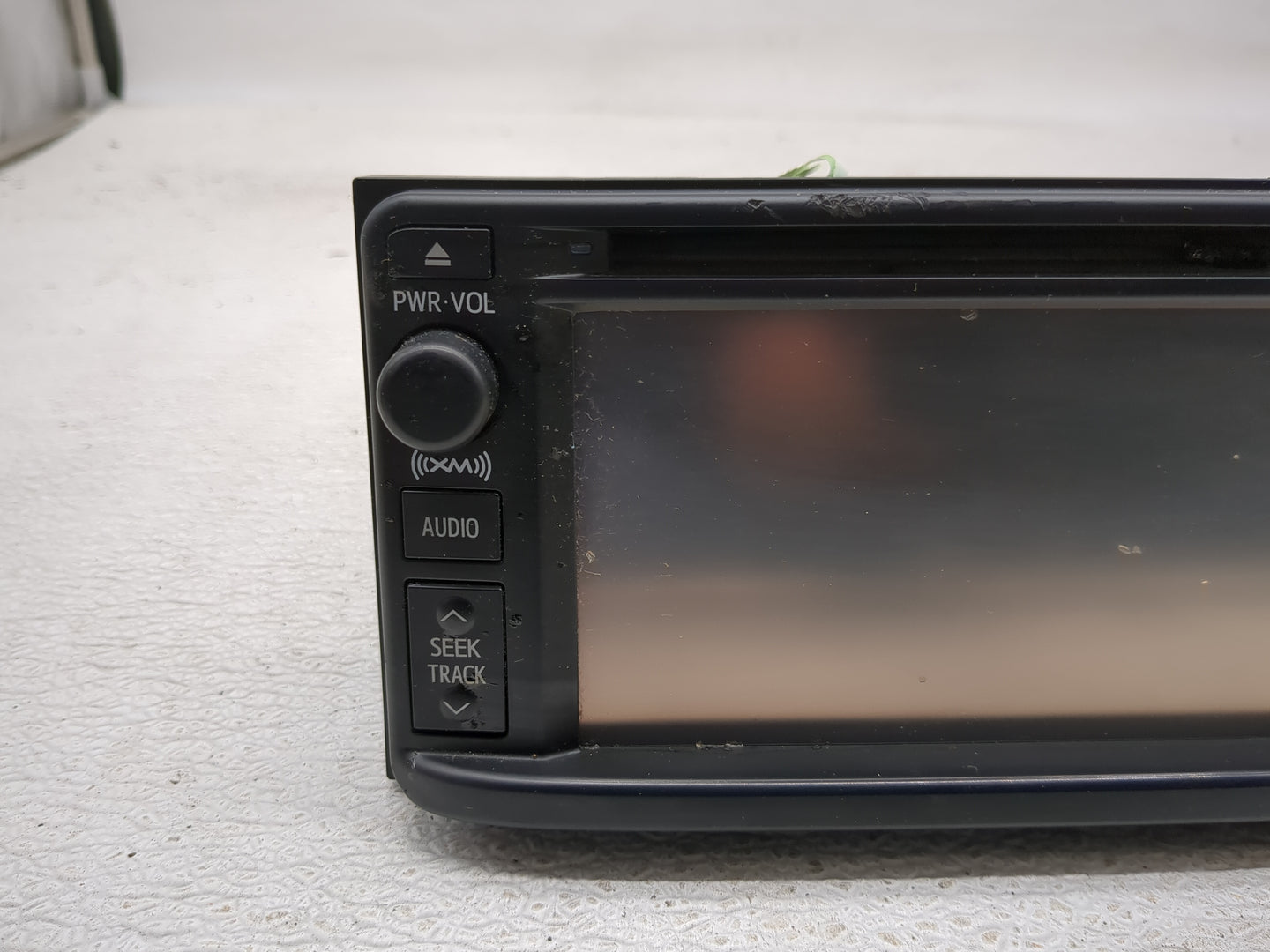 2012-2013 Toyota Corolla Radio AM FM Cd Player Receiver Replacement P/N:86140-02110 Fits Fits 2012 2013 OEM Used Auto Parts 