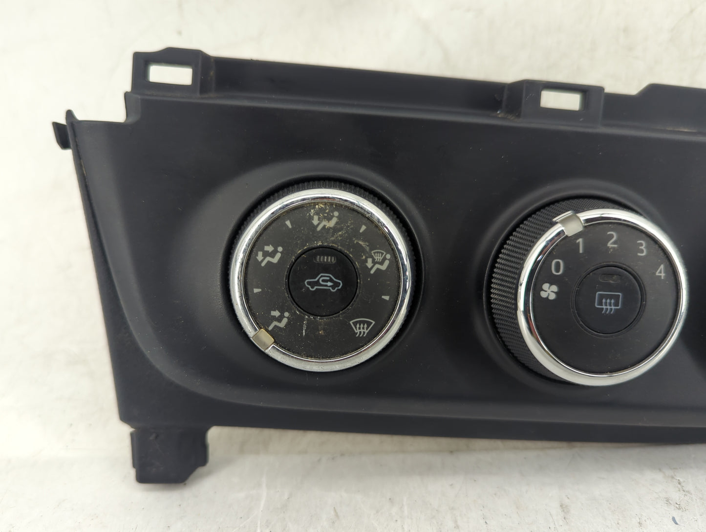 2009-2013 Toyota Corolla Climate Control Module Temperature AC/Heater Replacement P/N:75D403 Fits Fits 2009 2010 2011 2012 2