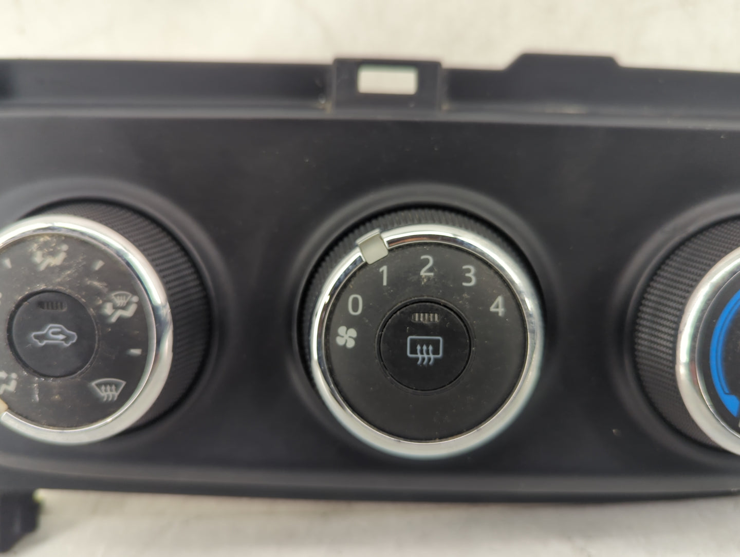 2009-2013 Toyota Corolla Climate Control Module Temperature AC/Heater Replacement P/N:75D403 Fits Fits 2009 2010 2011 2012 2