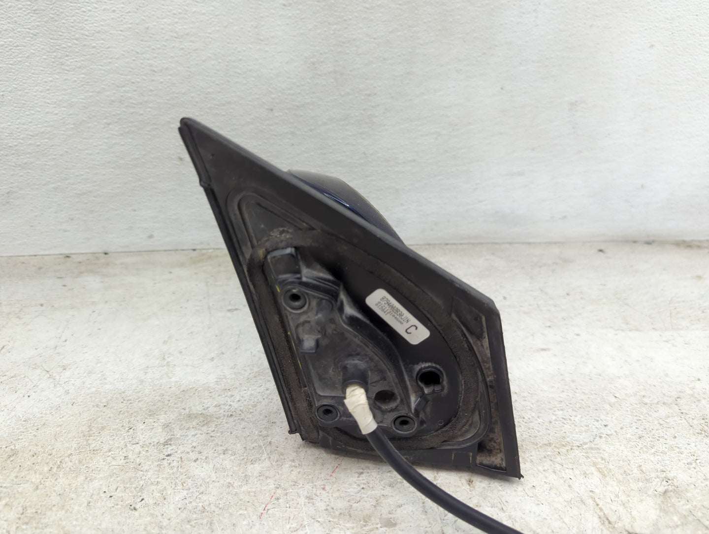 2009-2013 Toyota Corolla Driver Side View Mirror - Left Door Mirror OEM Used - Oemusedautoparts1.com