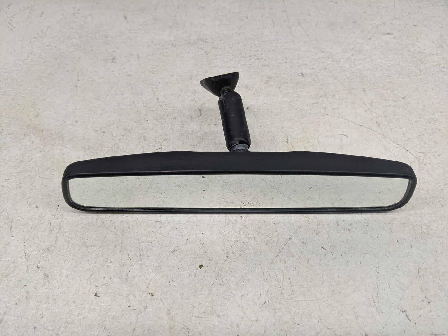 2009-2016 Toyota Corolla Interior Rear View Mirror Replacement OEM P/N:011083 Fits OEM Used Auto Parts - Oemusedautoparts1.c