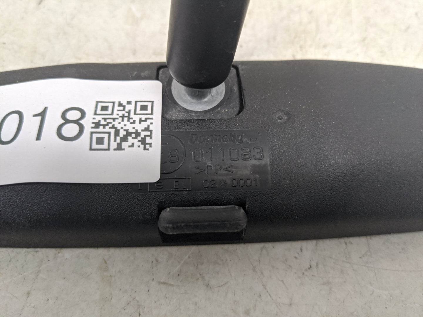 2009-2016 Toyota Corolla Interior Rear View Mirror Replacement OEM P/N:011083 Fits OEM Used Auto Parts - Oemusedautoparts1.c