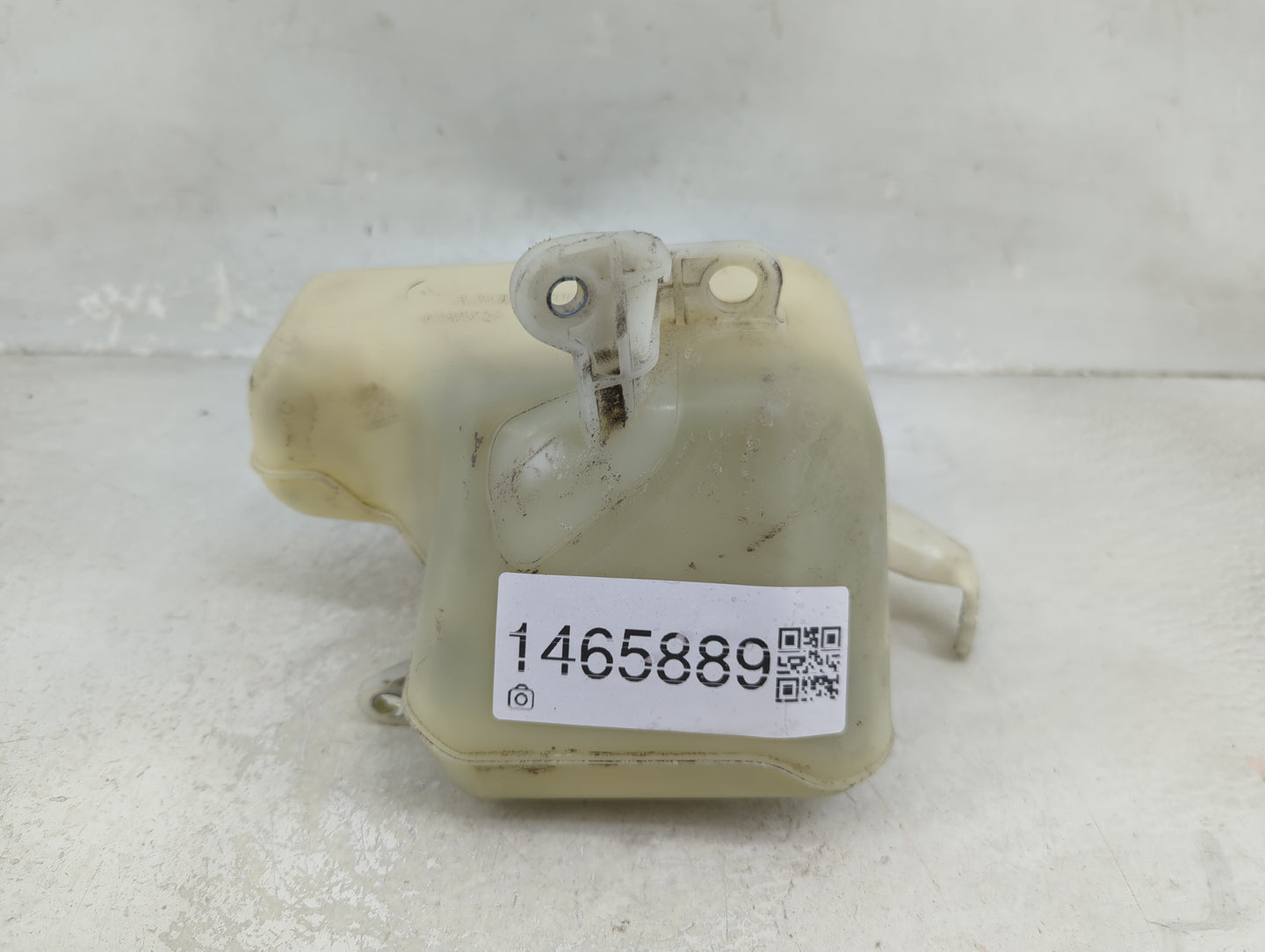2009-2013 Toyota Corolla Radiator Coolant Overflow Expansion Tank Bottle 1465889 - Oemusedautoparts1.com