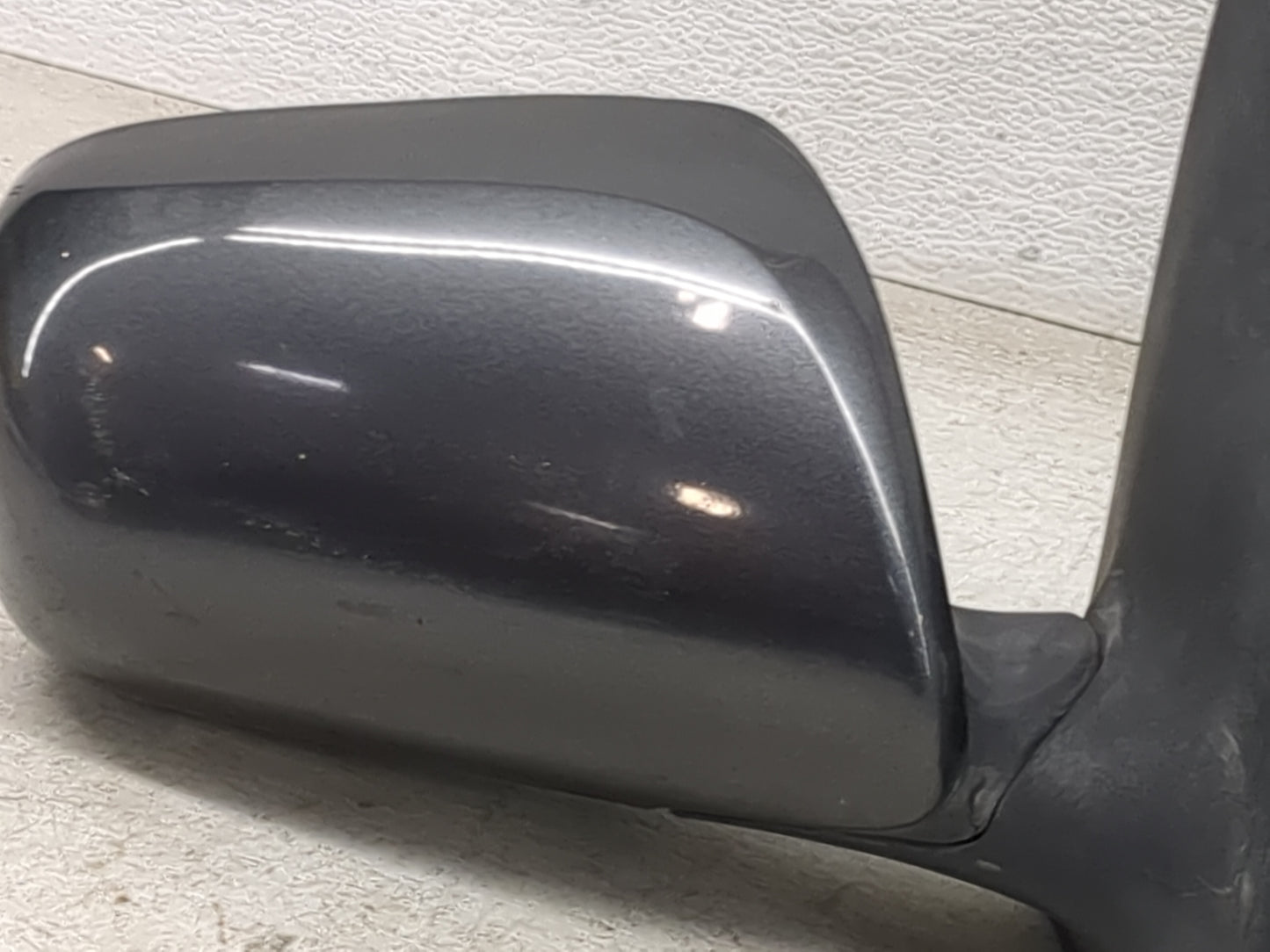 2009-2013 Toyota Corolla Passenger Side View Mirror - Right Door Mirror OEM Used - Oemusedautoparts1.com