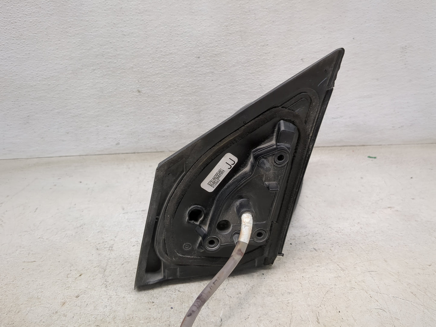2009-2013 Toyota Corolla Passenger Side View Mirror - Right Door Mirror OEM Used - Oemusedautoparts1.com