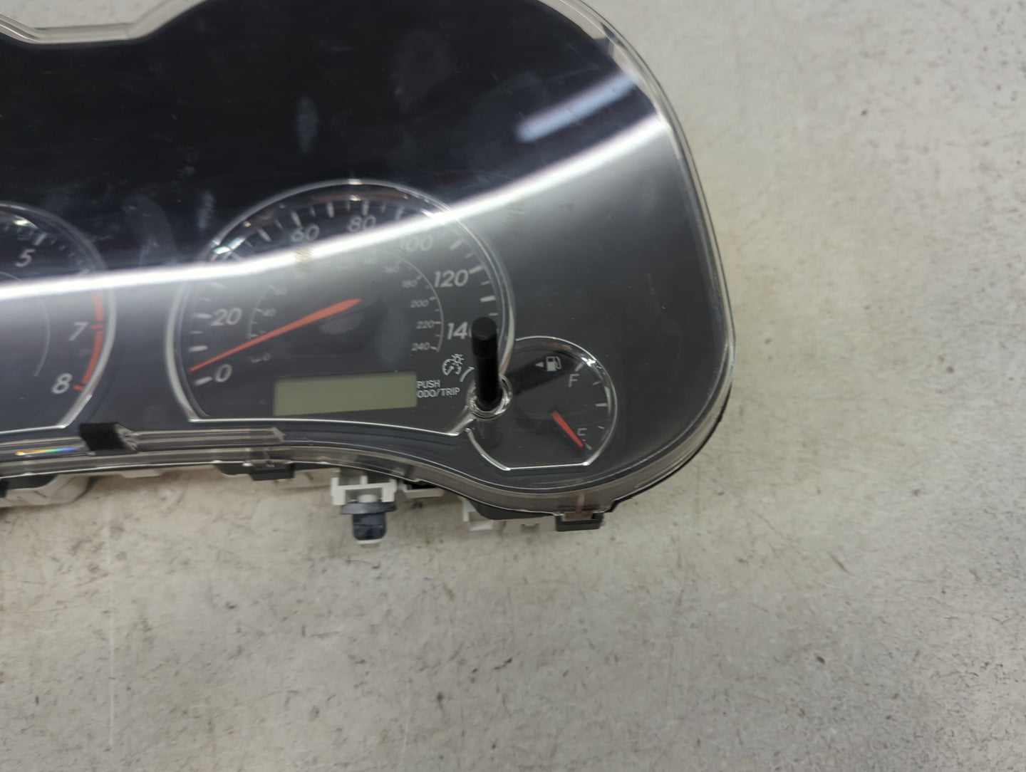 2012-2013 Toyota Corolla Instrument Cluster Speedometer Gauges P/N:83800-F2130-00 TN157550-9944 Miles:118K Fits Fits 2012 20