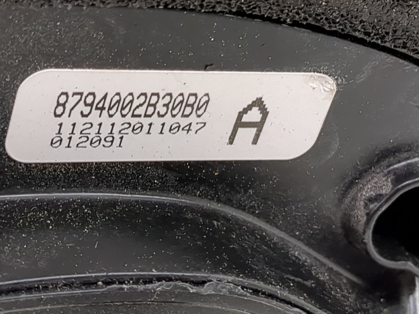 2009-2013 Toyota Corolla Driver Side View Mirror - Left Door Mirror OEM Used - Oemusedautoparts1.com