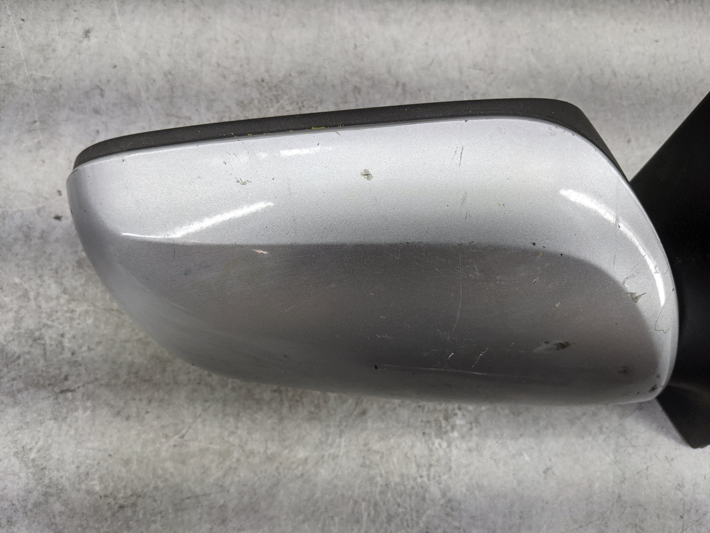 2009-2013 Toyota Corolla Passenger Side View Mirror - Right Door Mirror OEM Used - Oemusedautoparts1.com
