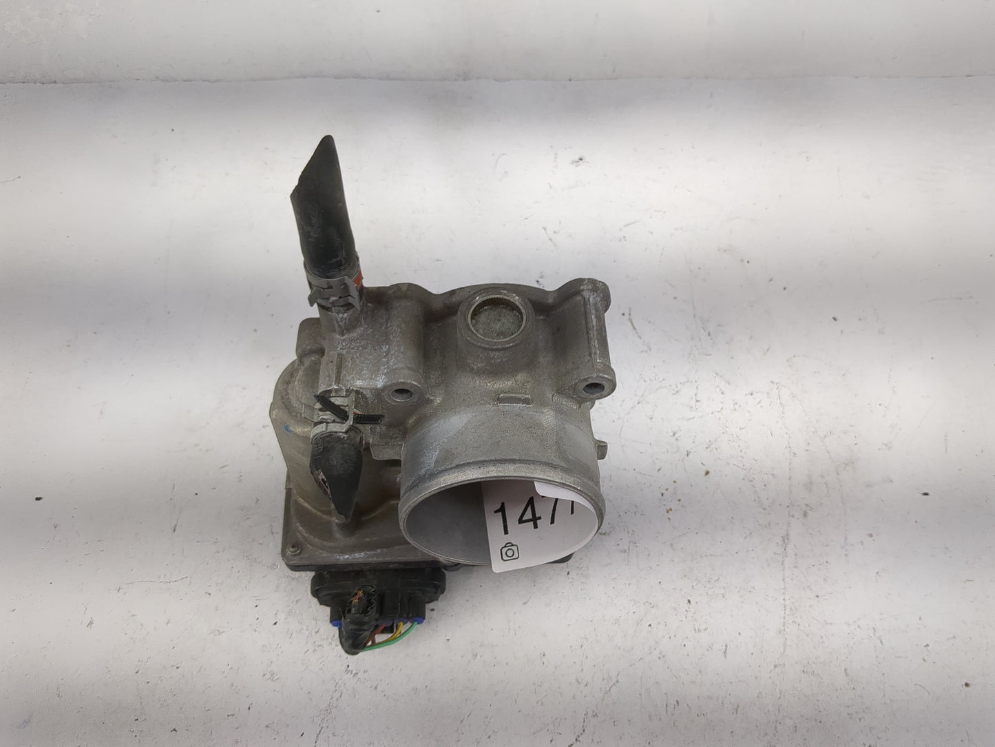 2011-2019 Toyota Corolla Throttle Body P/N:22030-0T080 Fits Fits 2011 2012 2013 2014 2015 2016 2017 2018 2019 OEM Used Auto 