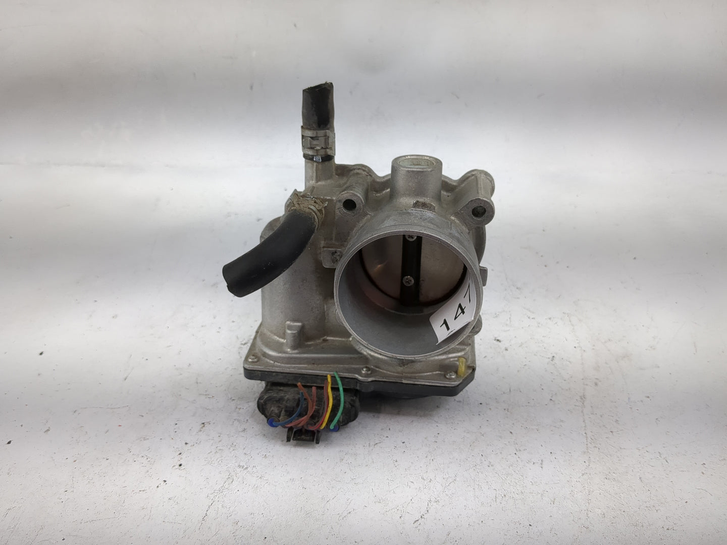 2011-2019 Toyota Corolla Throttle Body P/N:22030-0T080 Fits Fits 2011 2012 2013 2014 2015 2016 2017 2018 2019 OEM Used Auto 