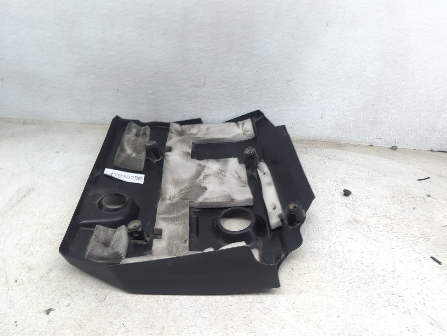 2013 Toyota Corolla Engine Cover 1479352 - Oemusedautoparts1.com