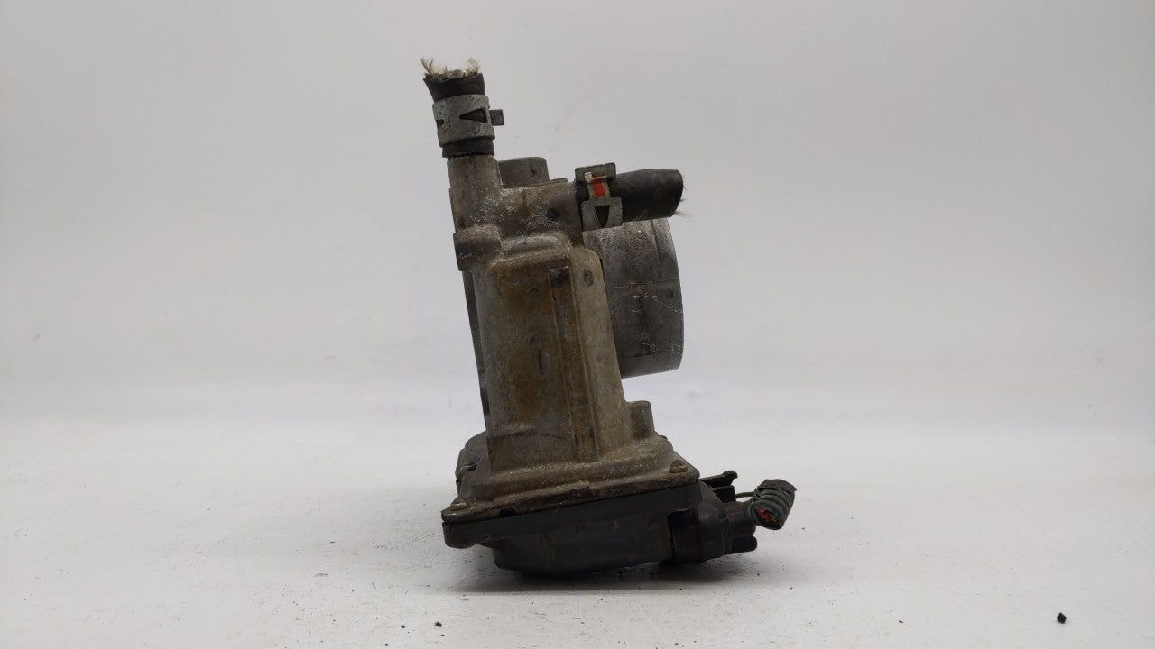 2011-2018 Toyota Corolla Throttle Body P/N:22030-0T080 Fits Fits 2011 2012 2013 2014 2015 2016 2017 2018 OEM Used Auto Parts
