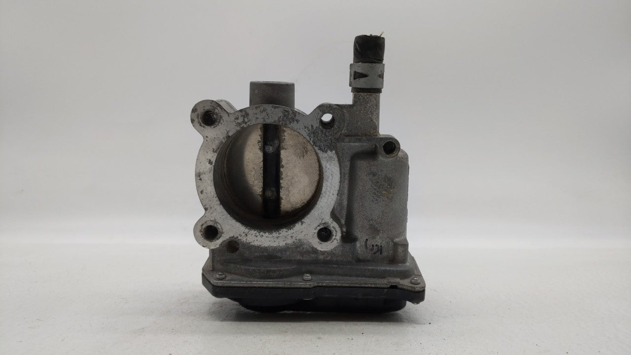 2011-2018 Toyota Corolla Throttle Body P/N:22030-0T080 Fits Fits 2011 2012 2013 2014 2015 2016 2017 2018 OEM Used Auto Parts