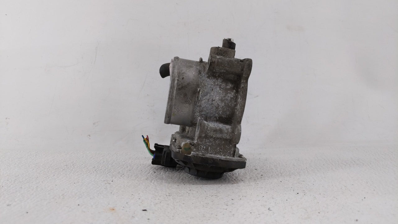 2011-2018 Toyota Corolla Throttle Body P/N:22030-0T080 Fits Fits 2011 2012 2013 2014 2015 2016 2017 2018 OEM Used Auto Parts