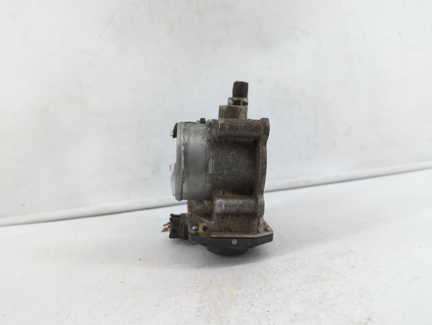 2011-2018 Toyota Corolla Throttle Body P/N:22030-0T080 Fits Fits 2011 2012 2013 2014 2015 2016 2017 2018 OEM Used Auto Parts