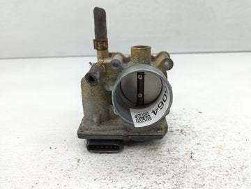 2011-2019 Toyota Corolla Throttle Body P/N:22030-0T080 Fits Fits 2011 2012 2013 2014 2015 2016 2017 2018 2019 OEM Used Auto 