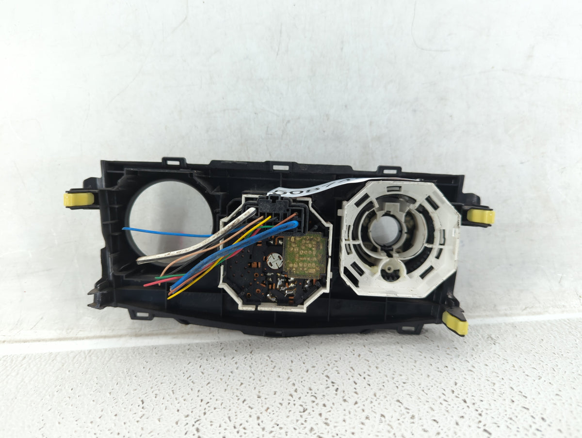 2009-2013 Toyota Corolla Climate Control Module Temperature AC/Heater Replacement P/N:55466 12440 Fits OEM Used Auto Parts -