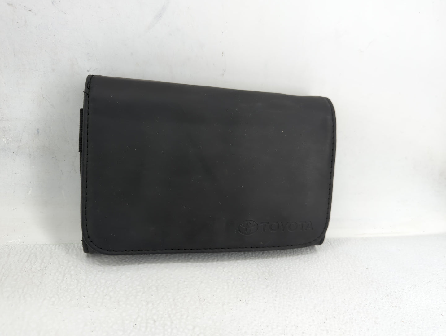 2013 Toyota Corolla Owners Manual Book Guide P/N:01999-12F89 OEM Used Auto Parts - Oemusedautoparts1.com