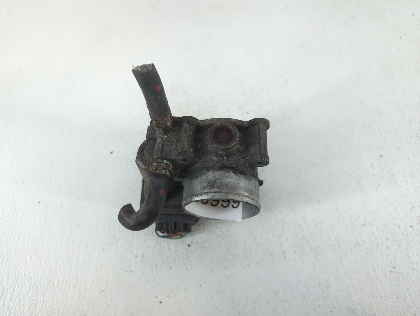 2011-2019 Toyota Corolla Throttle Body P/N:22030-0T080 Fits Fits 2011 2012 2013 2014 2015 2016 2017 2018 2019 OEM Used Auto 