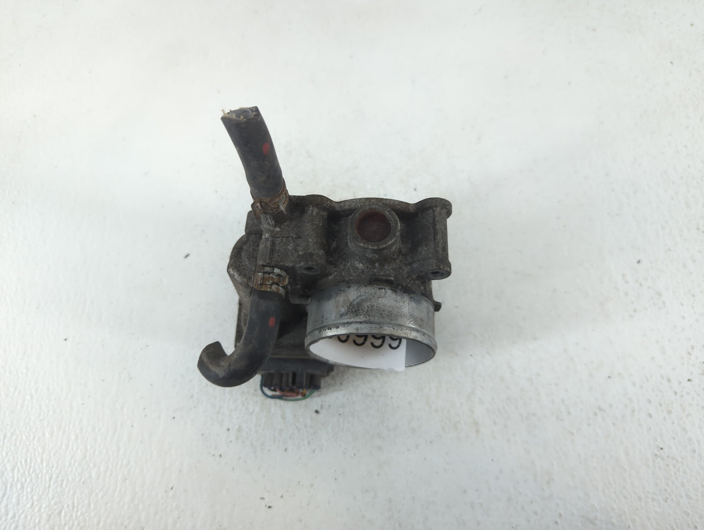 2011-2019 Toyota Corolla Throttle Body P/N:22030-0T080 Fits Fits 2011 2012 2013 2014 2015 2016 2017 2018 2019 OEM Used Auto 