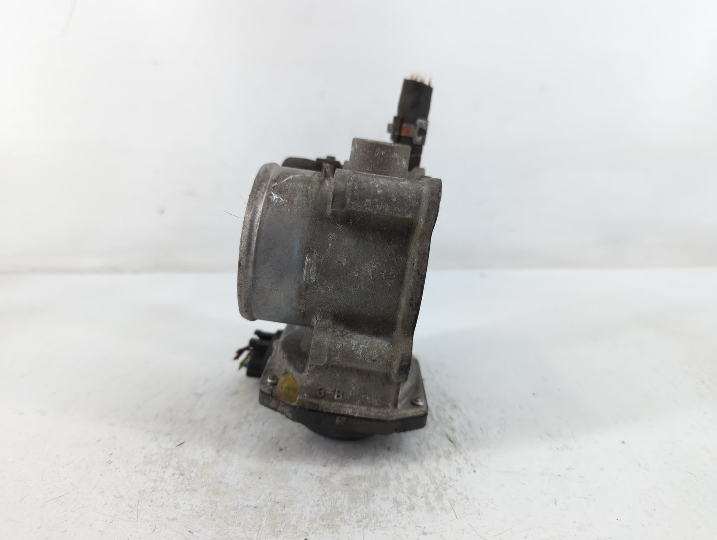 2011-2019 Toyota Corolla Throttle Body P/N:22030-0T080 Fits Fits 2011 2012 2013 2014 2015 2016 2017 2018 2019 OEM Used Auto 