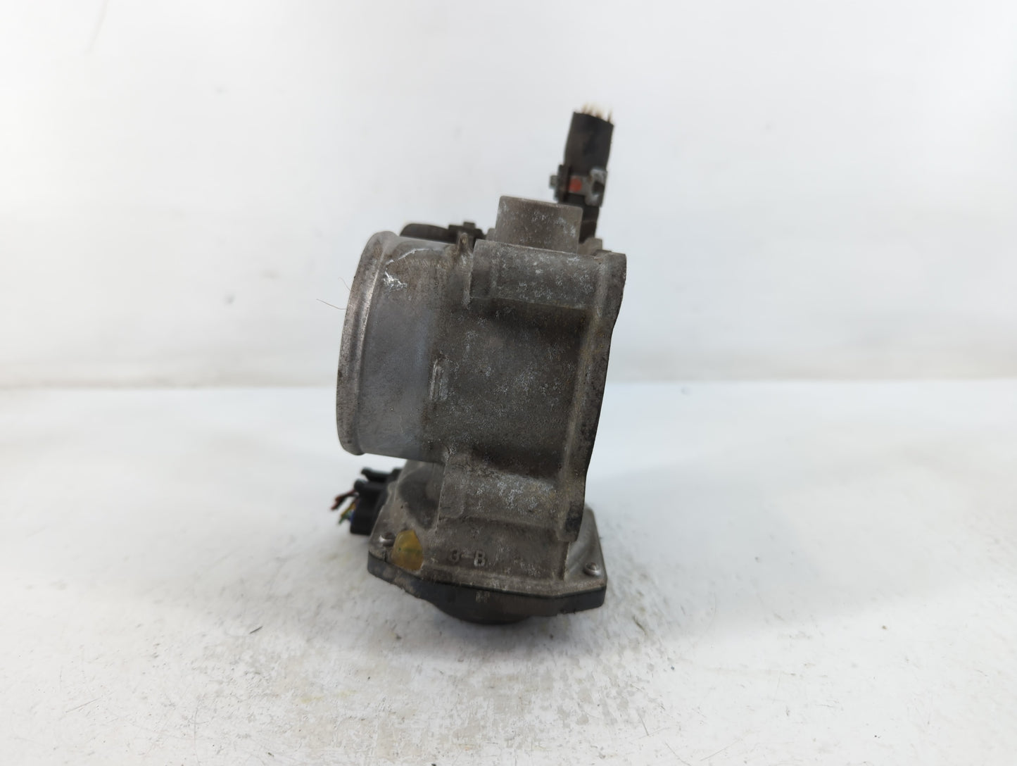 2011-2019 Toyota Corolla Throttle Body P/N:22030-0T080 Fits Fits 2011 2012 2013 2014 2015 2016 2017 2018 2019 OEM Used Auto 