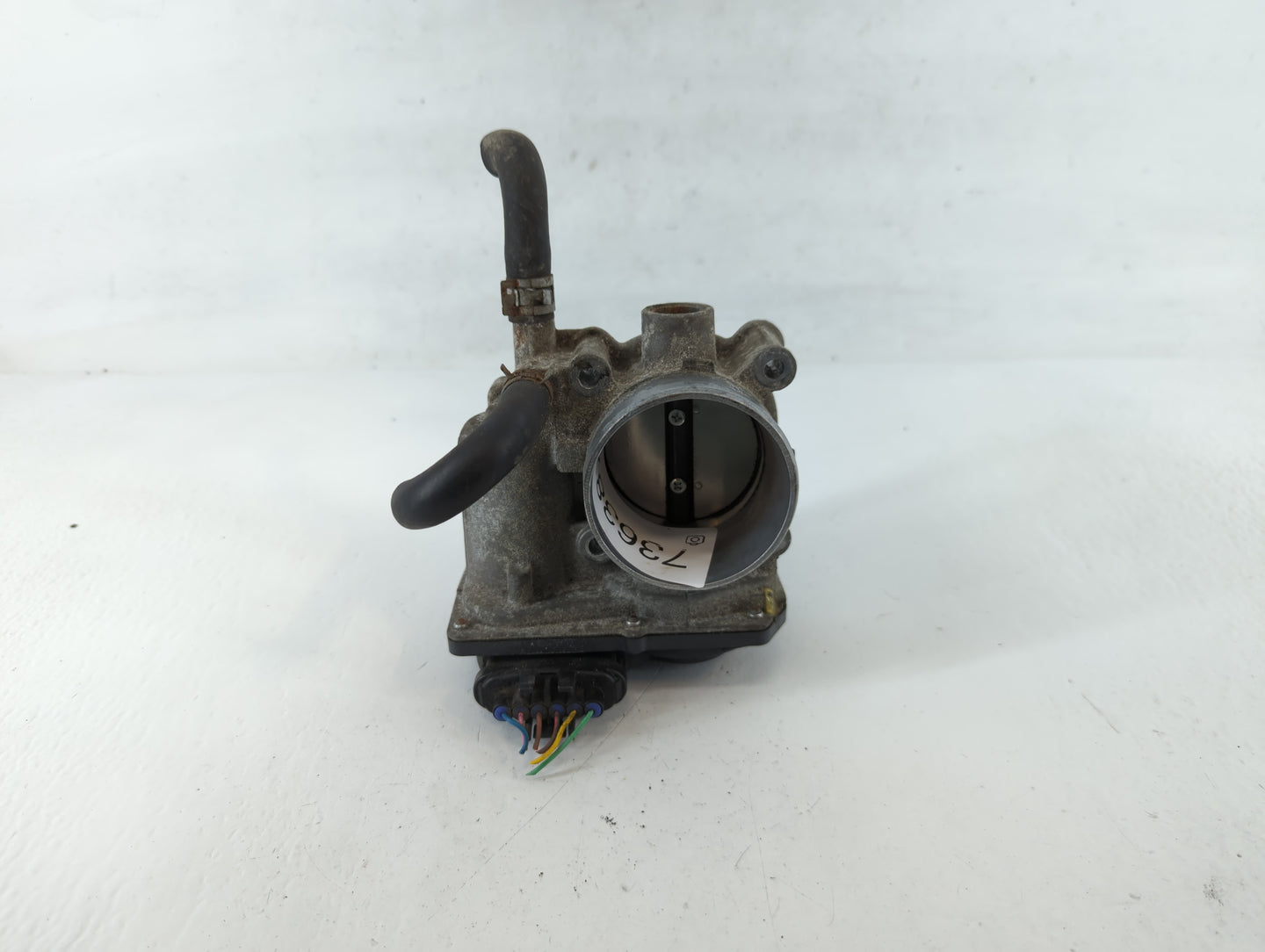 2011-2019 Toyota Corolla Throttle Body P/N:22030-0T080 Fits Fits 2011 2012 2013 2014 2015 2016 2017 2018 2019 OEM Used Auto 