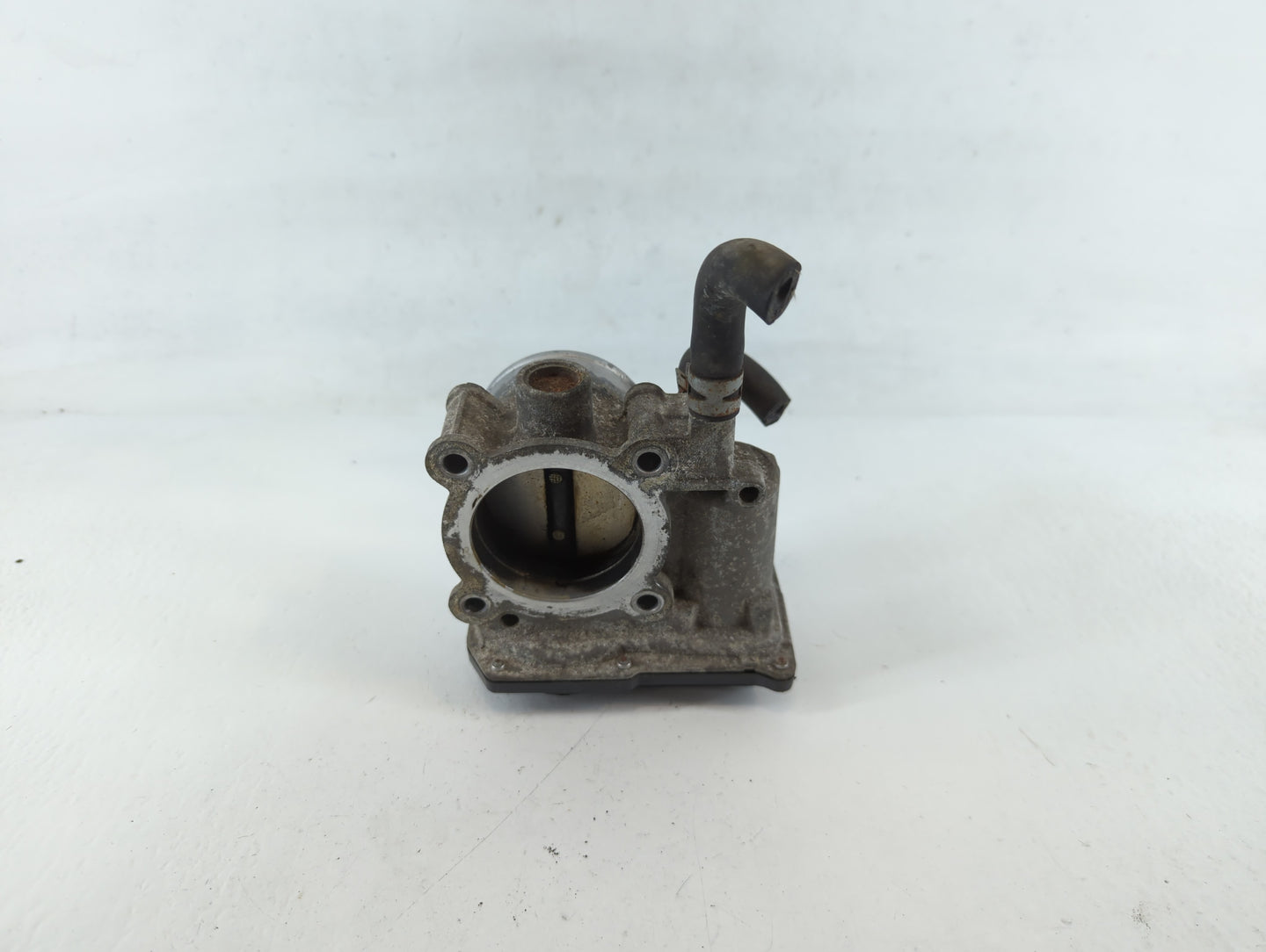 2011-2019 Toyota Corolla Throttle Body P/N:22030-0T080 Fits Fits 2011 2012 2013 2014 2015 2016 2017 2018 2019 OEM Used Auto 