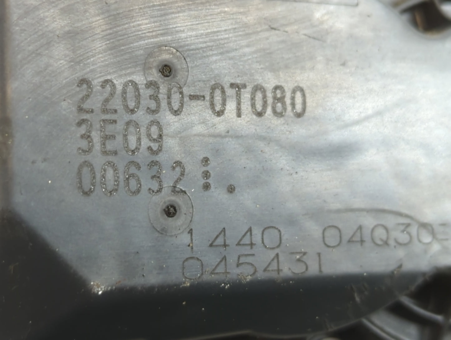 2011-2019 Toyota Corolla Throttle Body P/N:22030-0T080 Fits Fits 2011 2012 2013 2014 2015 2016 2017 2018 2019 OEM Used Auto 