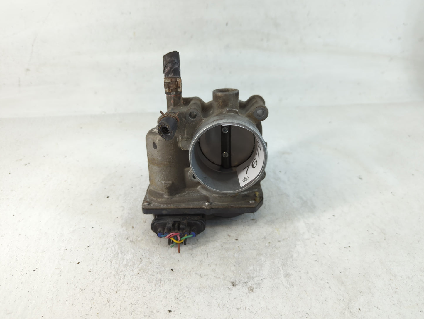 2011-2019 Toyota Corolla Throttle Body P/N:22030-0T080 Fits Fits 2011 2012 2013 2014 2015 2016 2017 2018 2019 OEM Used Auto 