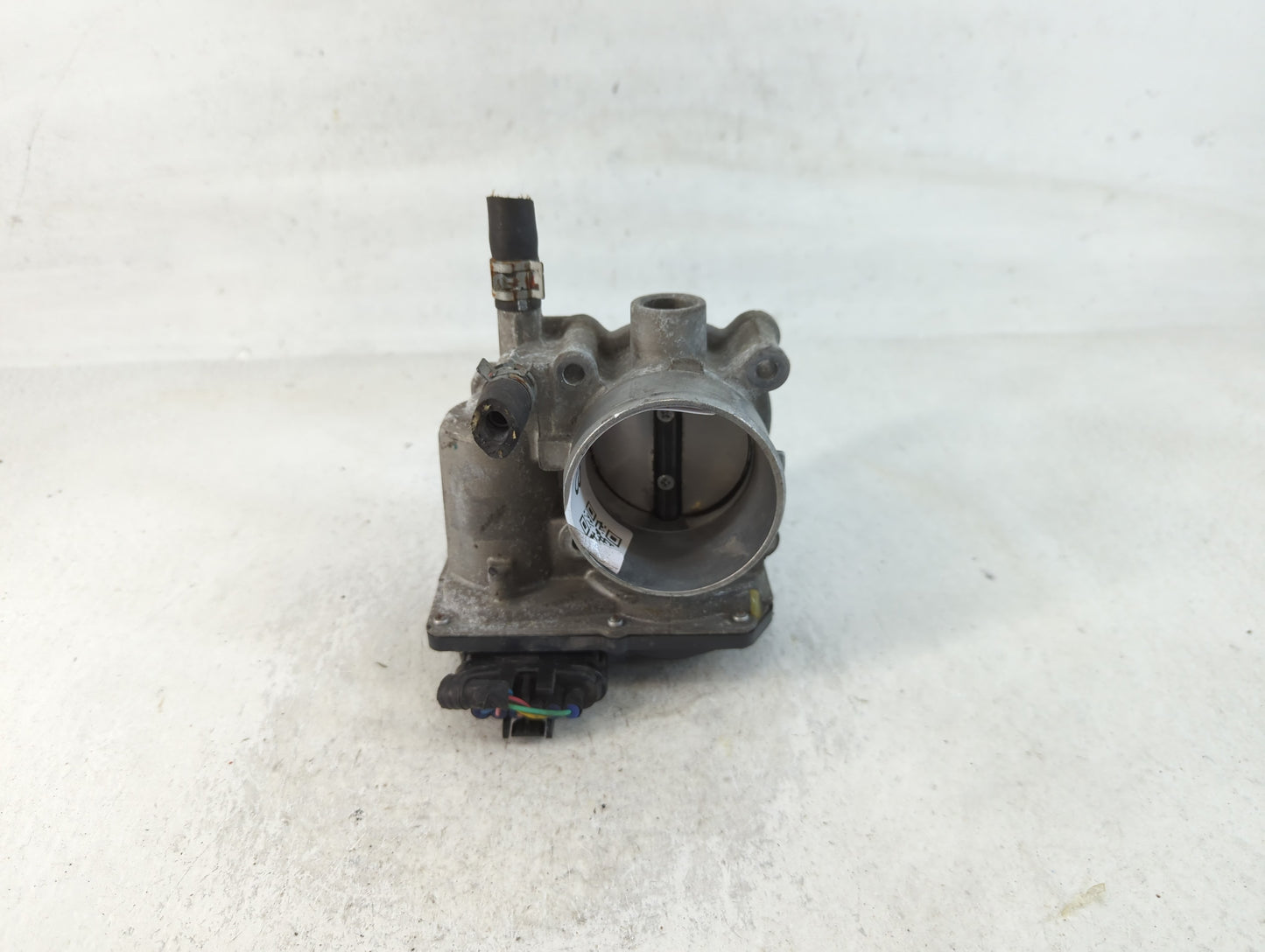 2011-2019 Toyota Corolla Throttle Body P/N:22030-0T080 Fits Fits 2011 2012 2013 2014 2015 2016 2017 2018 2019 OEM Used Auto 