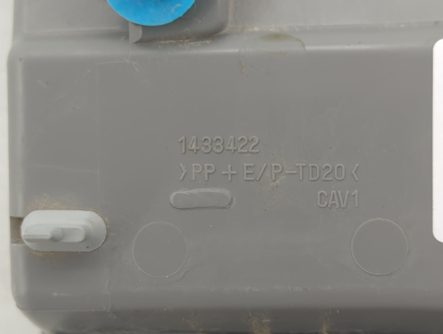 2008-2013 Toyota Highlander Overhead Roof Console - Oemusedautoparts1.com